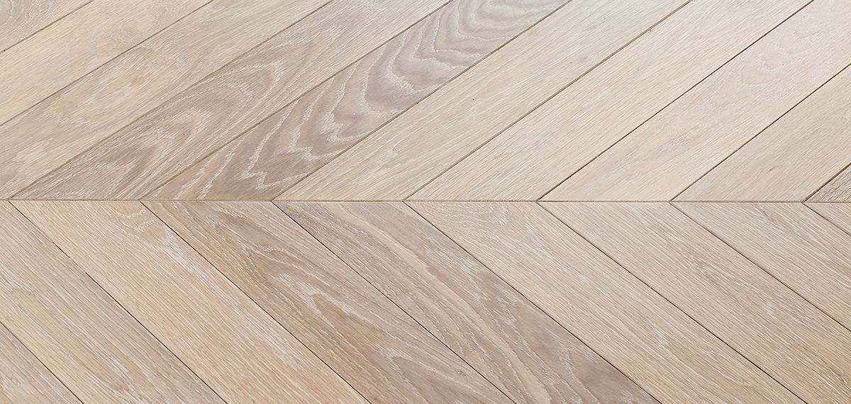 Ebony and Co Chevron American White Oak Select Grade